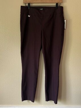Premise Women's Ankle Pants